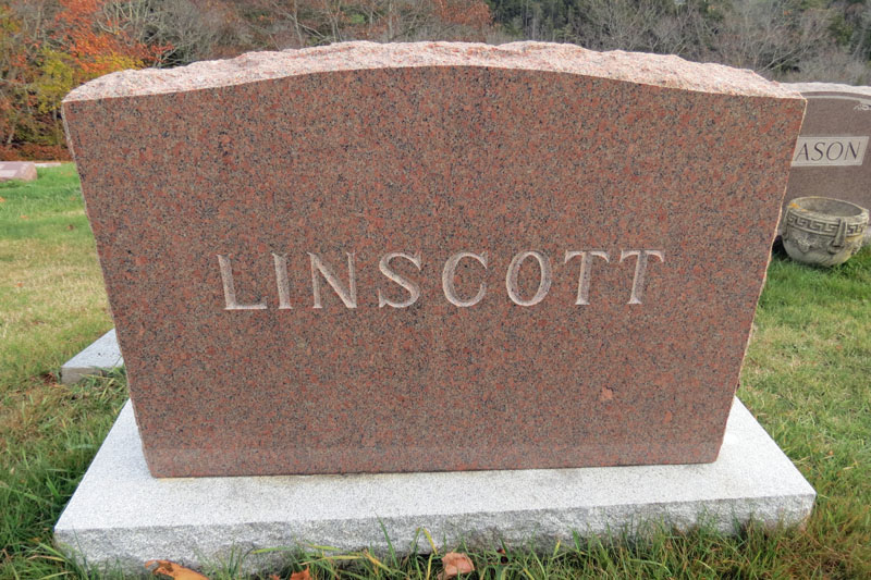 Orrin and Claire Linscott monument