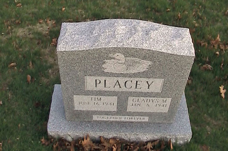 Oscar and Louise Leeman monument