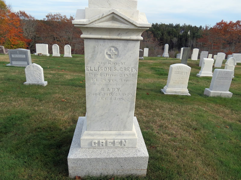 Green monument front